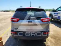 2017 Jeep CHEROKEE фото