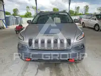 2017 Jeep CHEROKEE photo