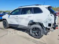 2017 Jeep CHEROKEE фото