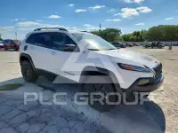 2017 Jeep CHEROKEE фото