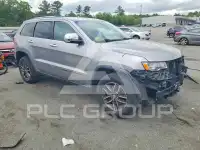 2017 Jeep CHEROKEE фото