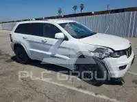 2017 Jeep CHEROKEE фото
