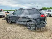 2017 Jeep CHEROKEE фото