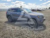 2017 Jeep CHEROKEE photo