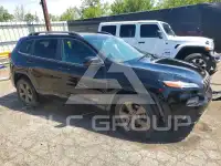 2017 Jeep CHEROKEE фото