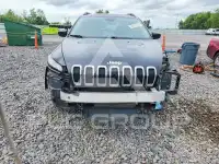 2017 Jeep CHEROKEE photo