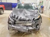 2017 Jeep CHEROKEE фото