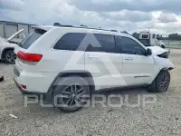 2017 Jeep CHEROKEE photo