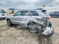 2017 Jeep CHEROKEE фото
