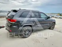 2017 Jeep CHEROKEE photo