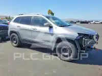 2017 Jeep CHEROKEE photo
