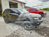 2017 Jeep CHEROKEE фото