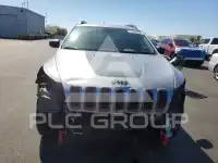 2017 Jeep CHEROKEE photo