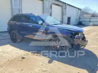 2017 Jeep CHEROKEE фото