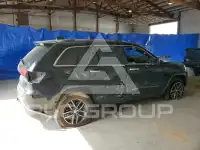2017 Jeep CHEROKEE фото