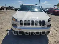 2017 Jeep CHEROKEE photo