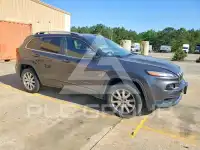 2017 Jeep CHEROKEE photo