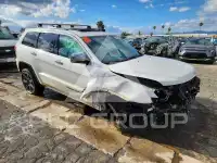 2017 Jeep CHEROKEE фото