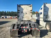 2017 Freightliner All Other фото