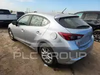 2017 Mazda 3 photo