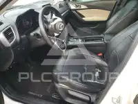 2017 Mazda 3 photo