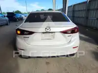 2017 Mazda 3 фото