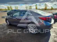 2017 Mazda 3 photo