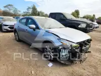 2017 Mazda 3 photo
