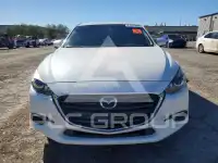 2017 Mazda 3 фото
