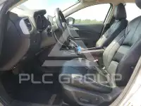 2017 Mazda 3 фото