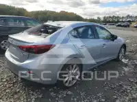 2017 Mazda 3 photo