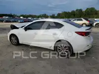 2017 Mazda 3 photo