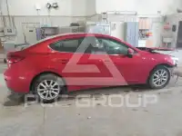2017 Mazda 3 photo