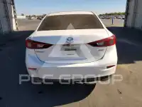 2017 Mazda 3 photo
