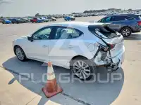 2017 Mazda 3 фото