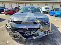 2017 Mazda 3 фото