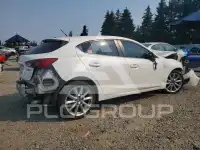 2017 Mazda 3 фото