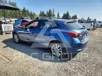 2017 Mazda 3 photo