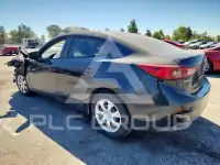 2017 Mazda 3 photo
