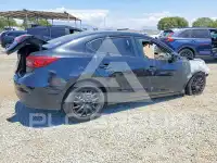 2017 Mazda 3 фото