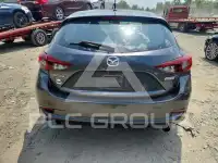 2017 Mazda 3 фото