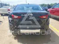 2017 Mazda 3 фото