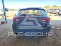 2017 Mazda 3 фото