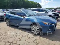 2017 Mazda 3 фото