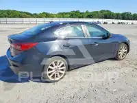 2017 Mazda 3 photo