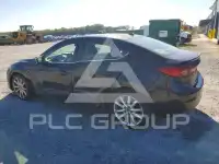 2017 Mazda 3 photo