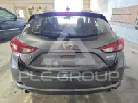2017 Mazda 3 photo
