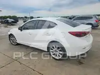 2017 Mazda 3 фото