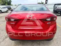 2017 Mazda 3 photo
