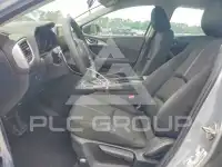 2017 Mazda 3 photo